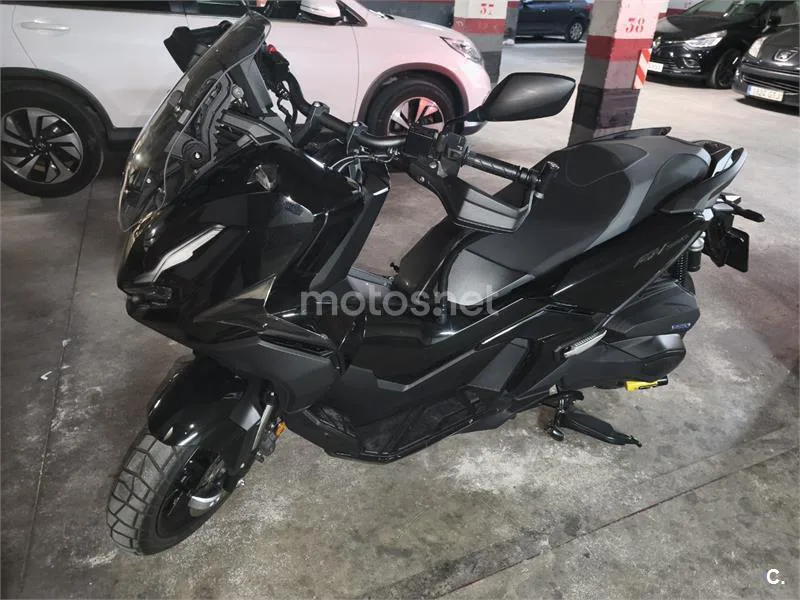 Honda ADV 350 – Vista 5