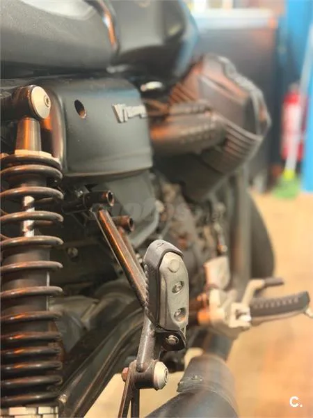 Moto Guzzi V7 III – Vista 8