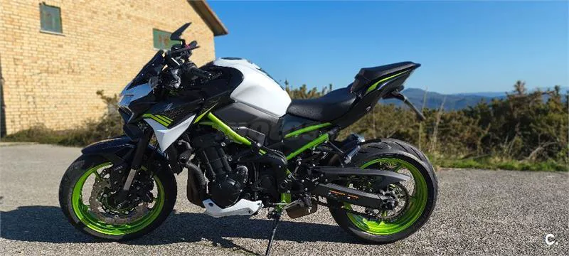 Kawasaki Z 900 – Vista 3