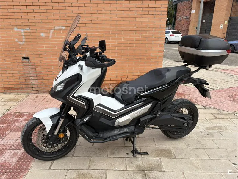 Honda X-ADV – Vista 4