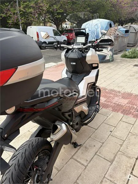 Honda X-ADV – Vista 6