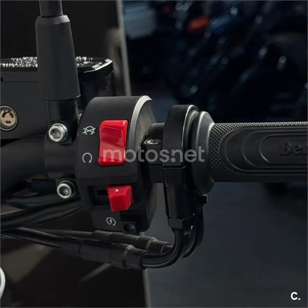 Benelli Leoncino 500 Trail – Vista 13