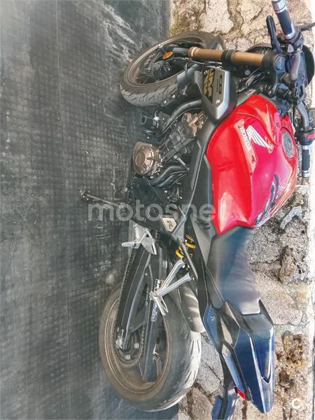 Honda CB 650 R – Vista 3