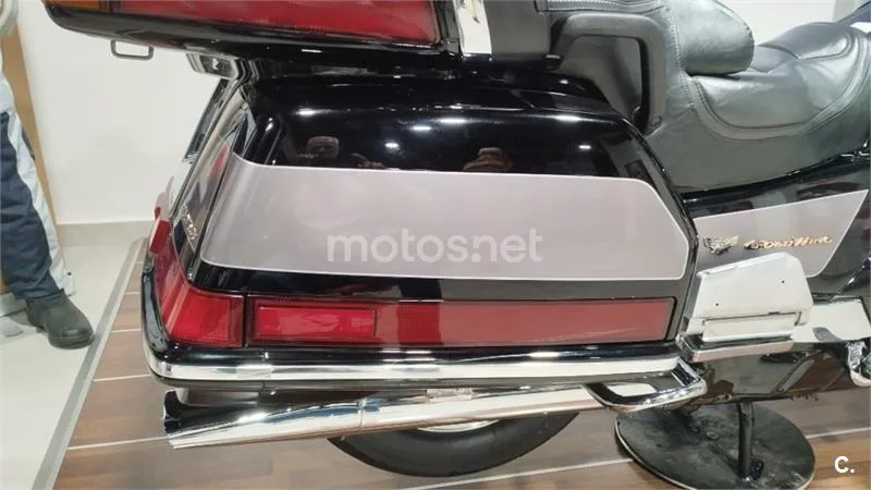 Honda GL1500 Gold Wing - Vista 11