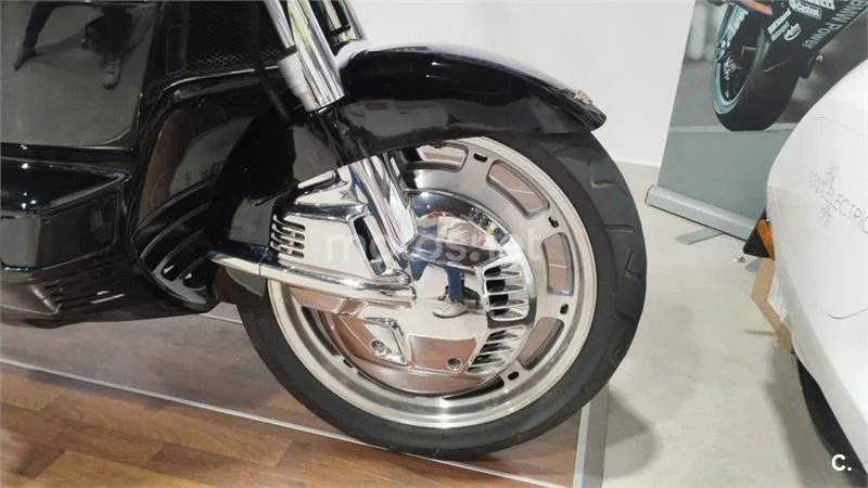 Honda GL1500 Gold Wing - Vista 15