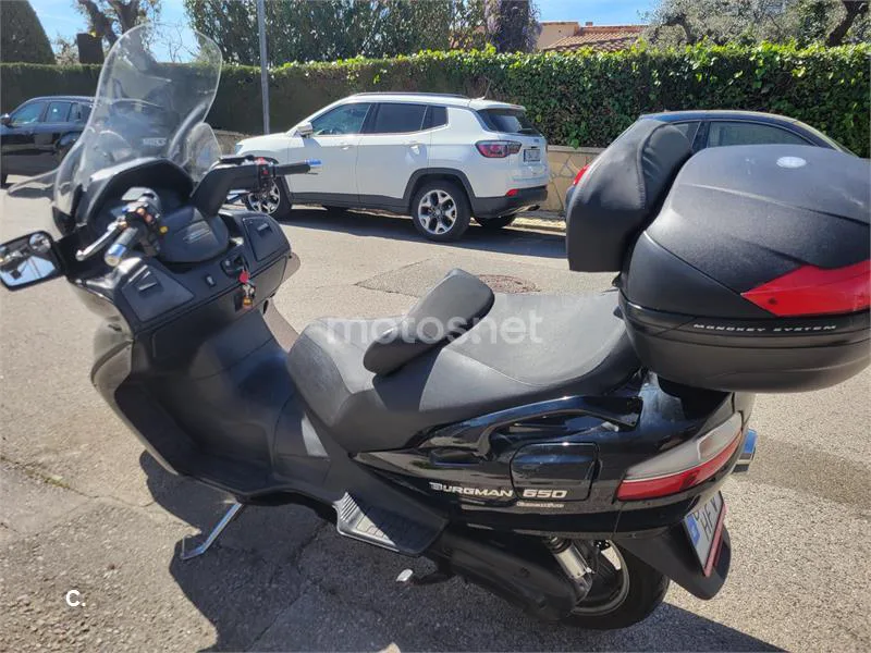 Suzuki Burgman 650 Executive – Vista 3