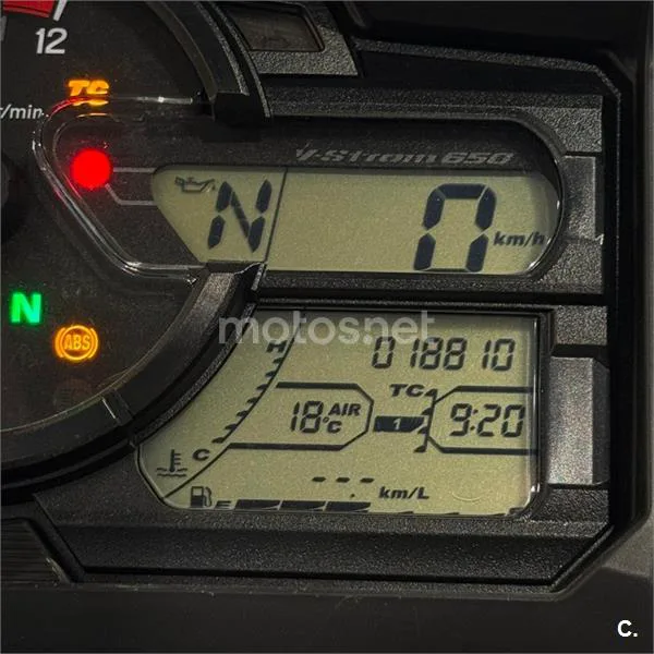 Suzuki V-Strom 650 XT – Vista 10