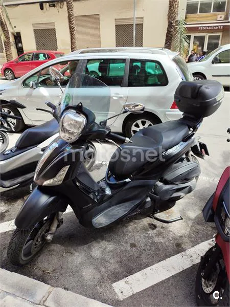 Piaggio Beverly 2900 € 2019 Alicante - 2