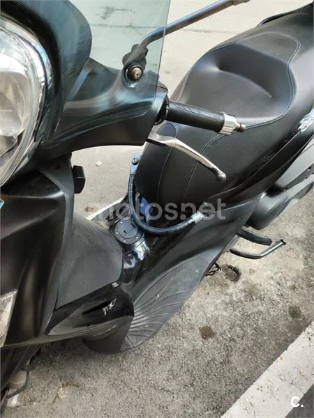 Piaggio Beverly – Vista 5