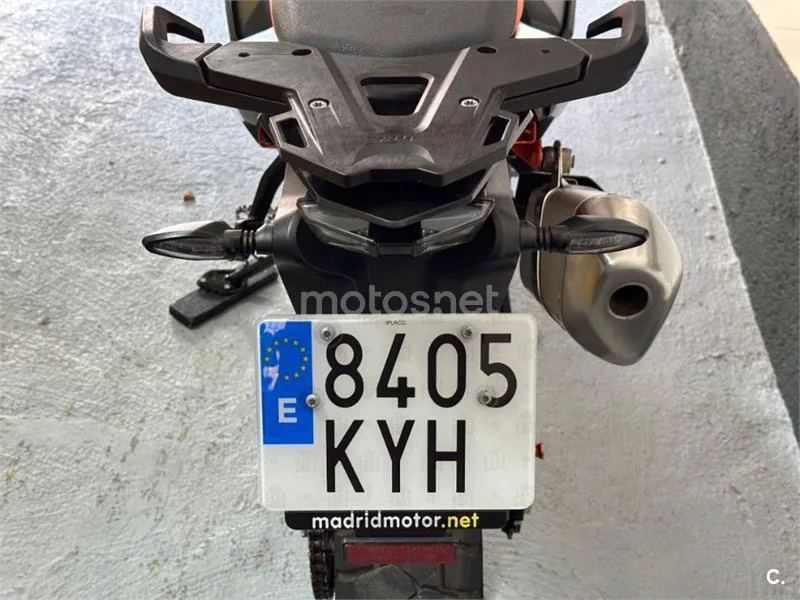 KTM 790 – Vista 16