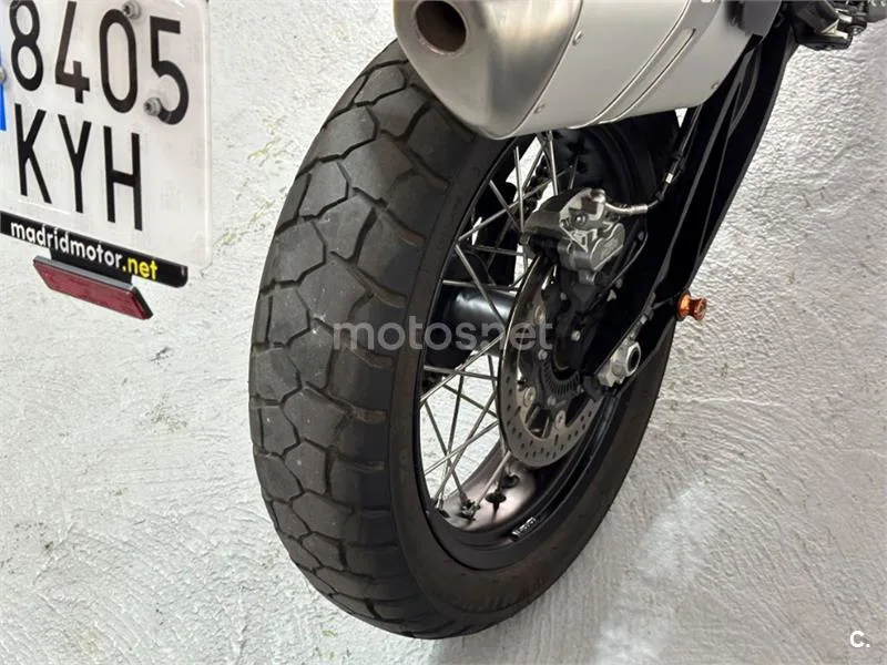 KTM 790 – Vista 20