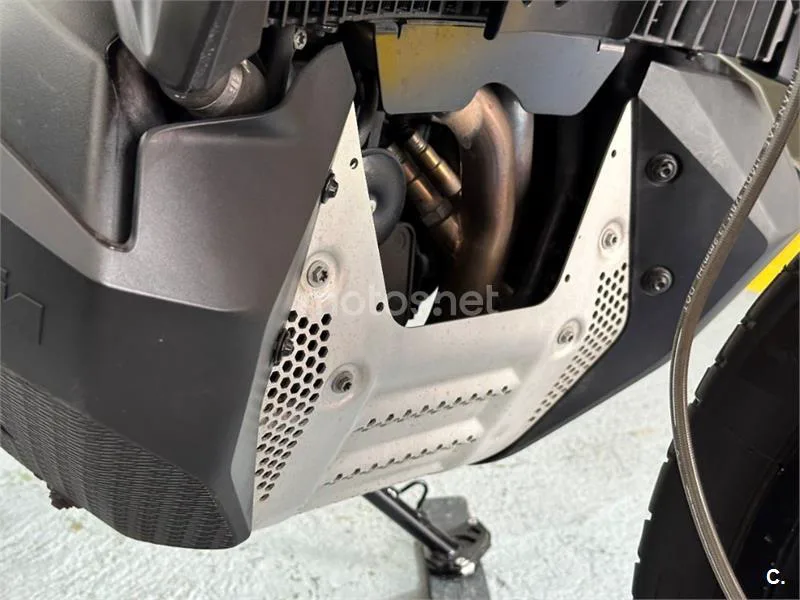KTM 790 – Vista 41