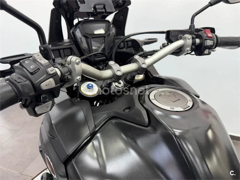 Honda CRF 1000L Africa Twin – Vista 13