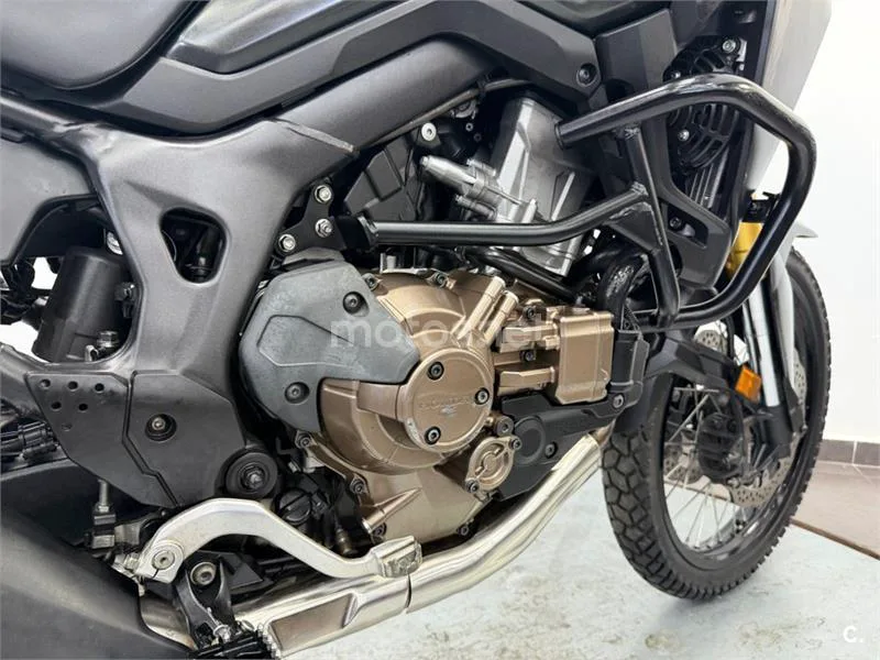 Honda CRF 1000L Africa Twin – Vista 17