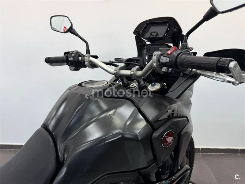 Honda CRF 1000L Africa Twin – Vista 6