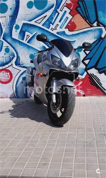 Honda CBR 600F – Vista 4