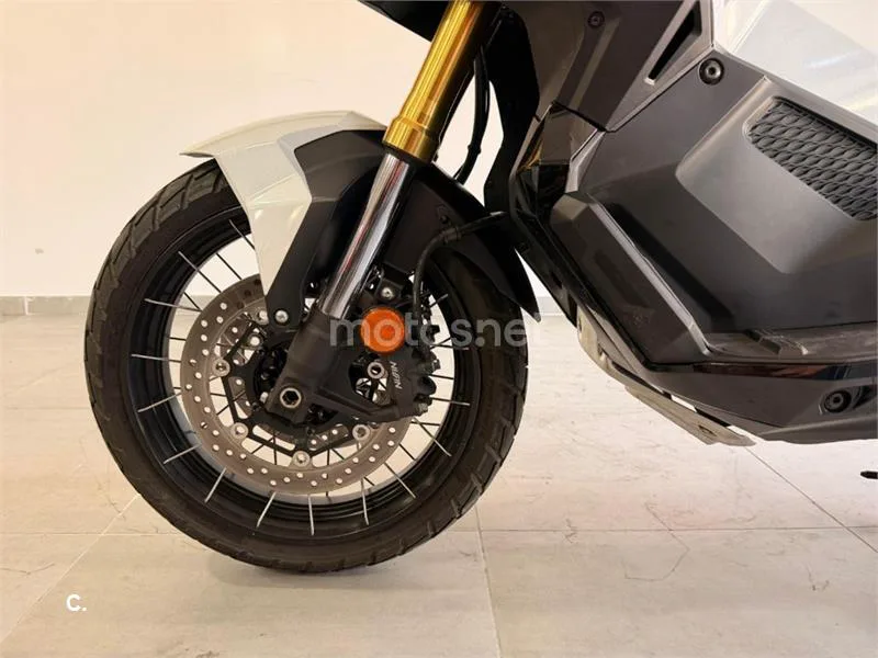 Honda X-ADV – Vista 9