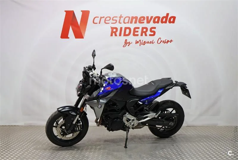 BMW F 900 R – Vista 4
