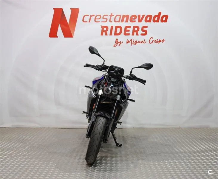 BMW F 900 R – Vista 5
