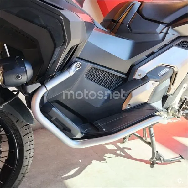 Honda X-ADV – Vista 17