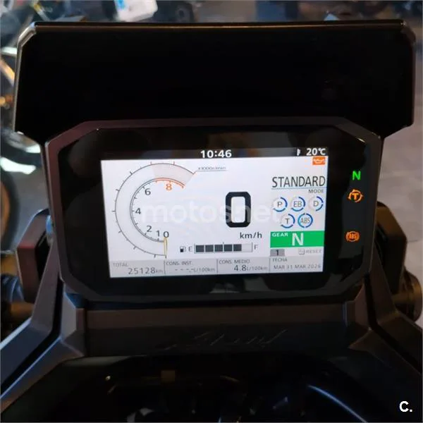 Honda X-ADV – Vista 4