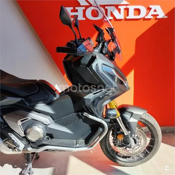 Honda X-ADV – Vista 8