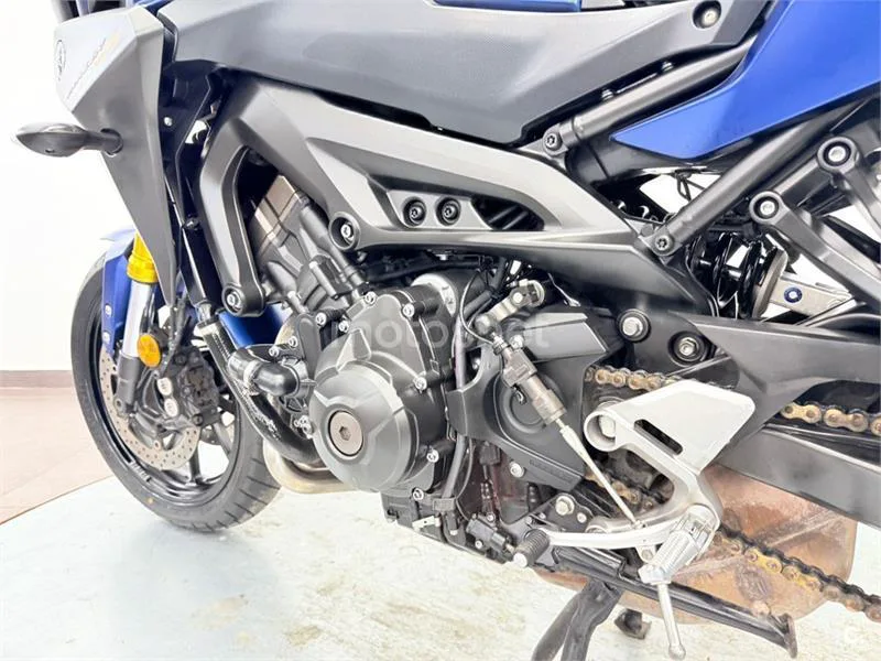 Yamaha Tracer 900 – Vista 13