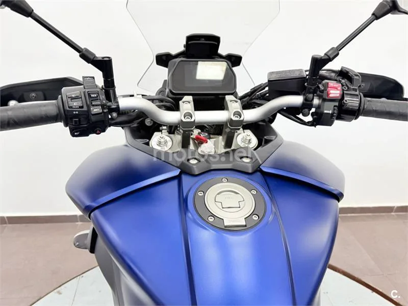 Yamaha Tracer 900 – Vista 9