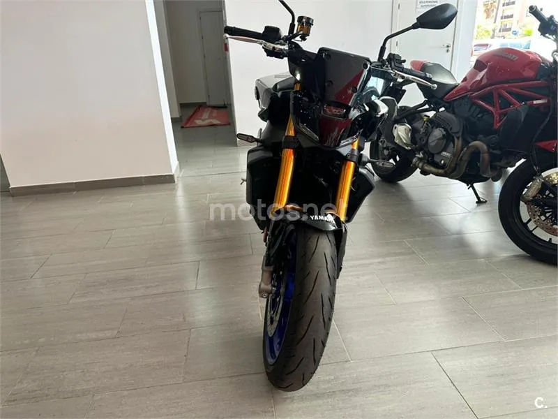 Yamaha MT-09 – Vista 4