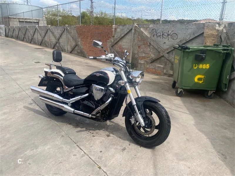Suzuki Intruder M800 – Vista 3