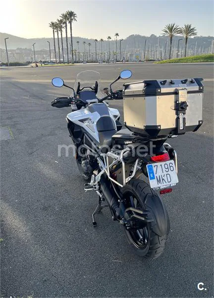 Triumph Tiger 1200 GT – Vista 5