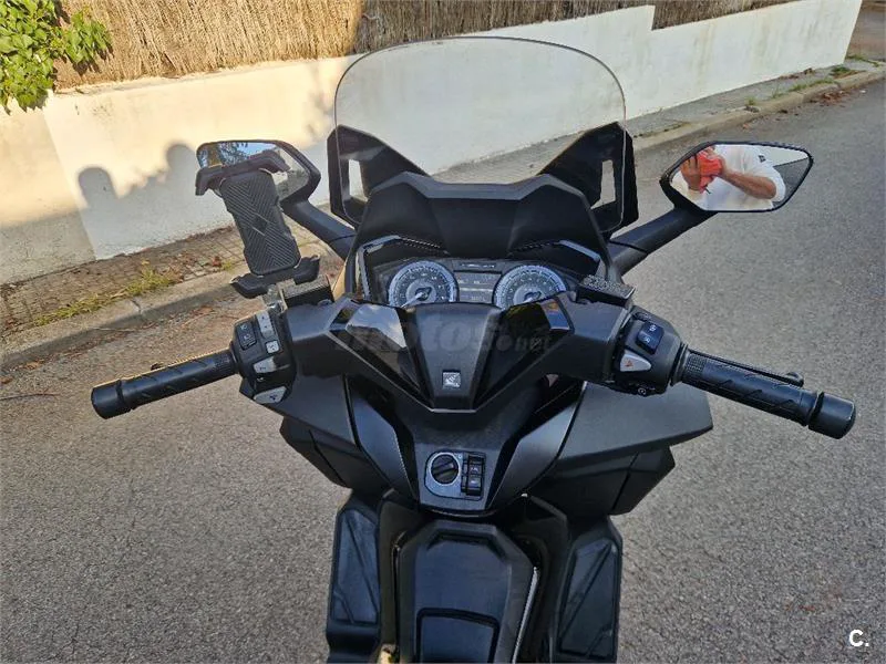 Honda Forza 125 – Vista 4
