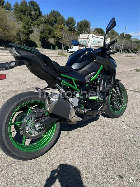 Kawasaki Z 900 – Vista 3