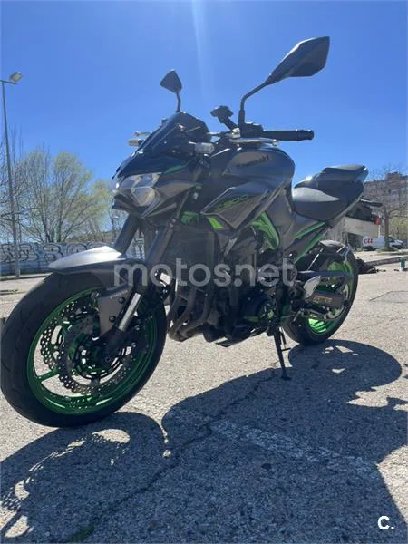 Kawasaki Z 900 – Vista 5
