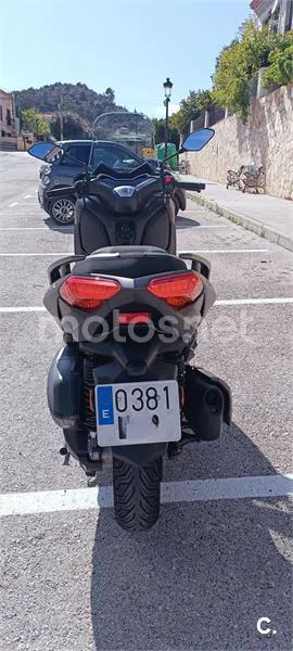 Yamaha XMAX 300 – Vista 2