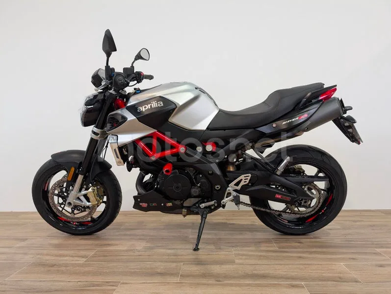 Aprilia Shiver 900 – Vista 5