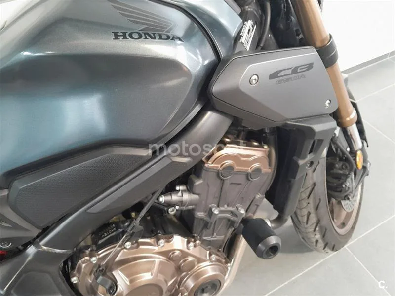 Honda CB 650 R – Vista 4