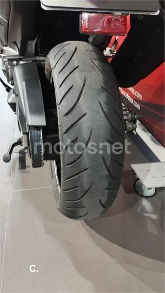 Yamaha TMAX – Vista 21