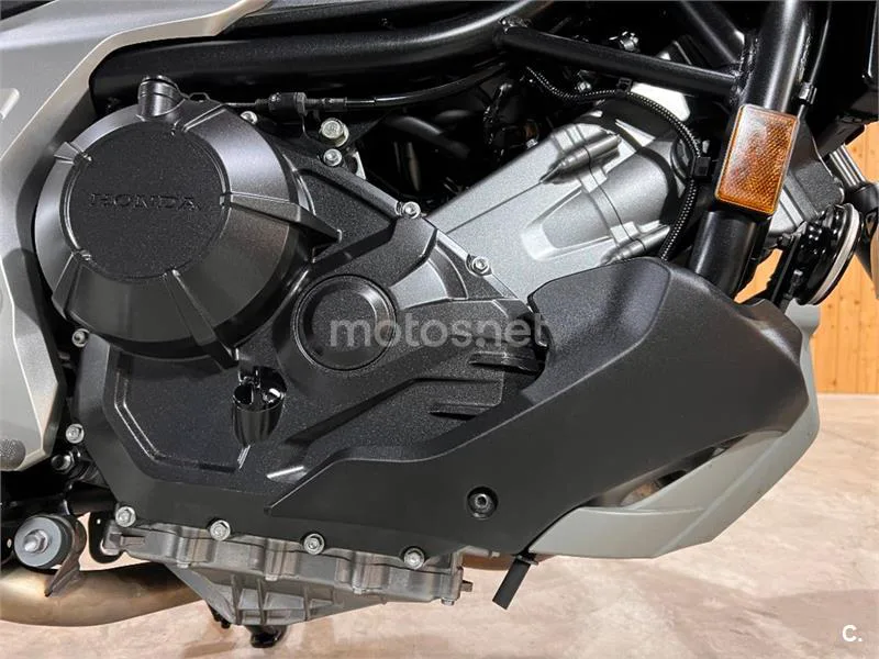 Honda NC 750 X – Vista 42