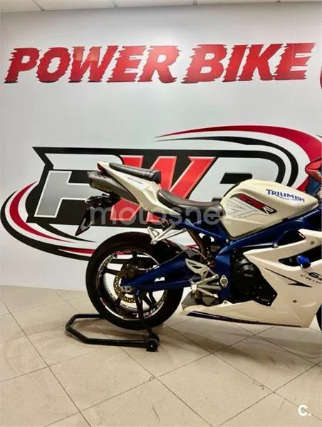 Triumph Daytona 675 – Vista 3
