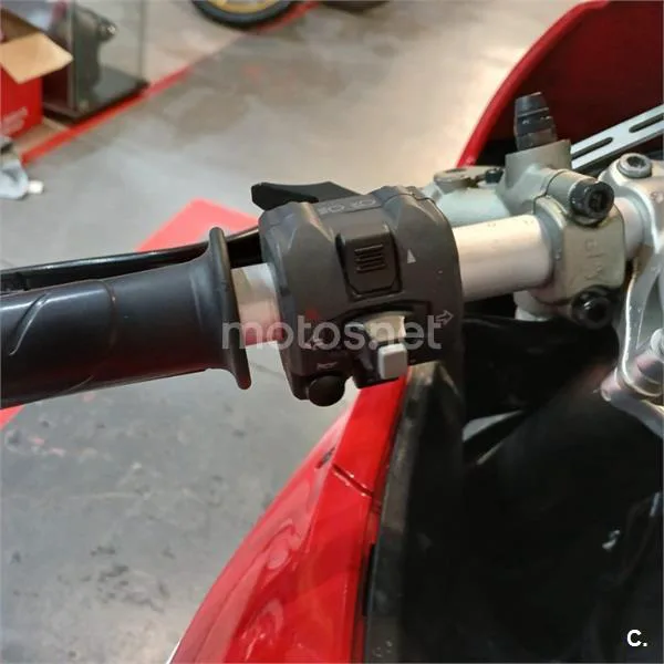 Ducati 899 Panigale – Vista 8