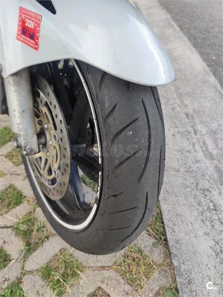 Honda VFR 800 FI – Vista 4