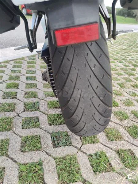 Honda VFR 800 FI – Vista 5