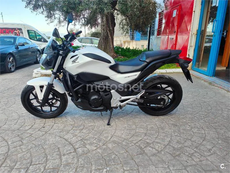 Honda NC 750 S – Vista 4