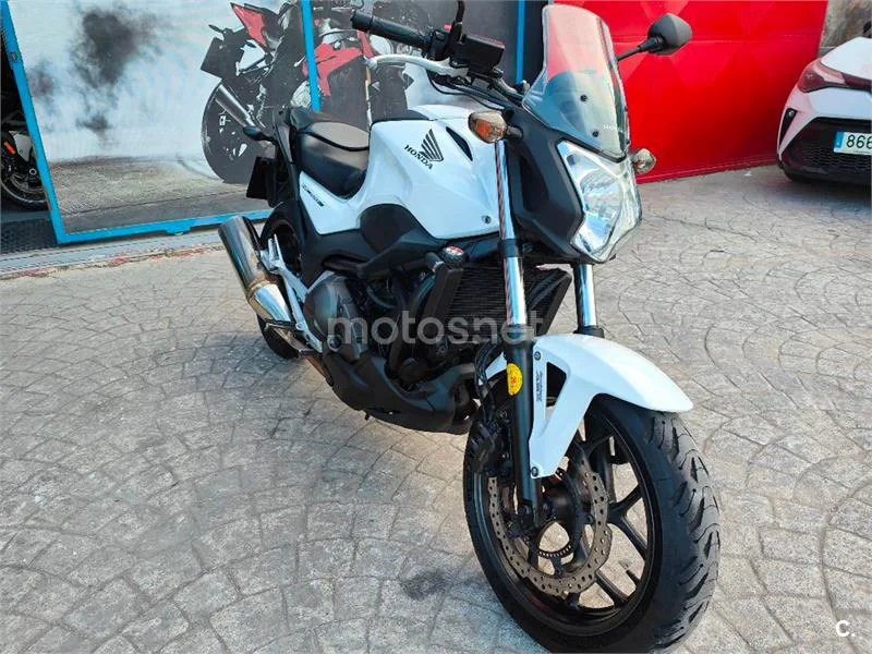 Honda NC 750 S – Vista 7