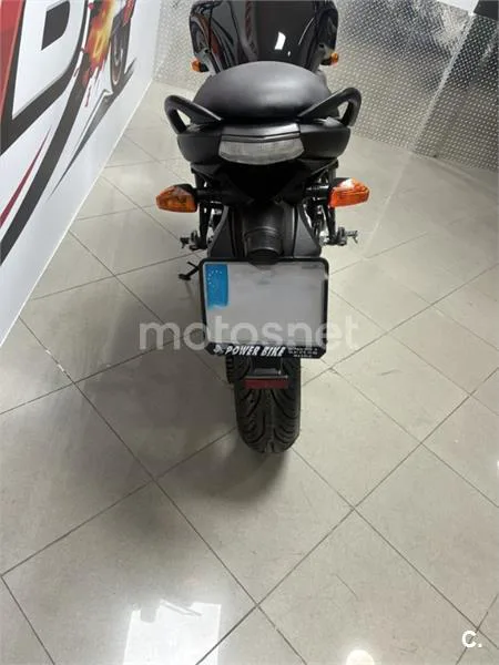 Kawasaki Versys 650 – Vista 9