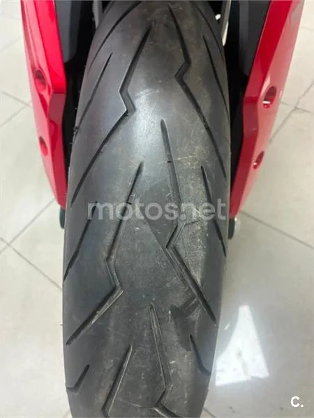Ducati Hypermotard – Vista 8