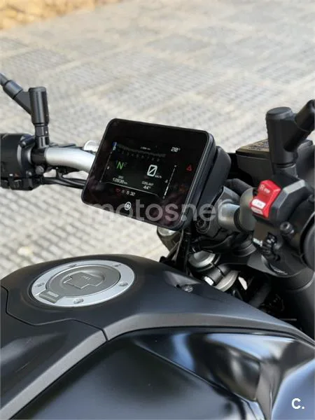 Yamaha MT-07 – Vista 11