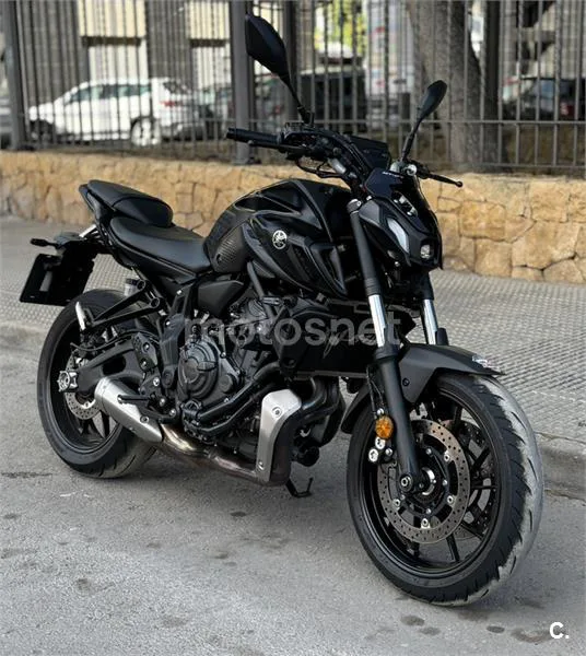Yamaha MT-07 – Vista 6