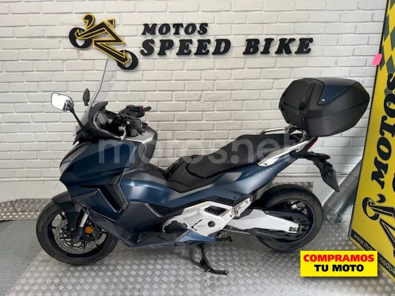 Honda Forza 750 – Vista 12